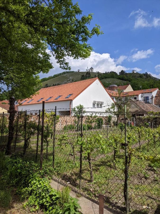 Rv Apartman Mikulov Zewnętrze zdjęcie
